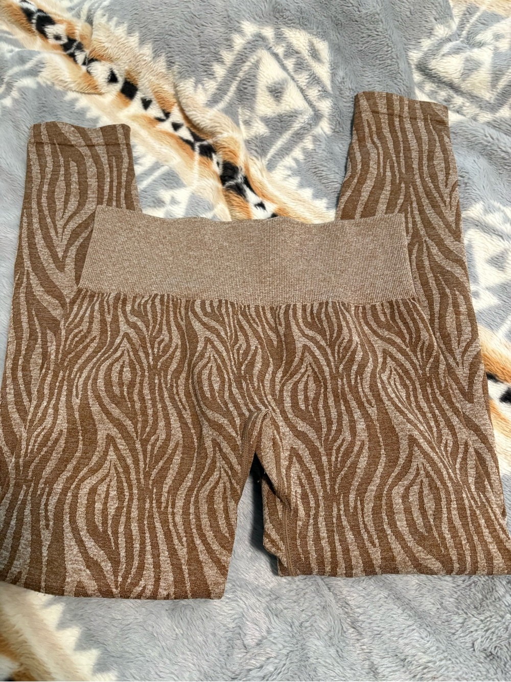 NVGTN Brown Zebra-Pattern women’s Leggings